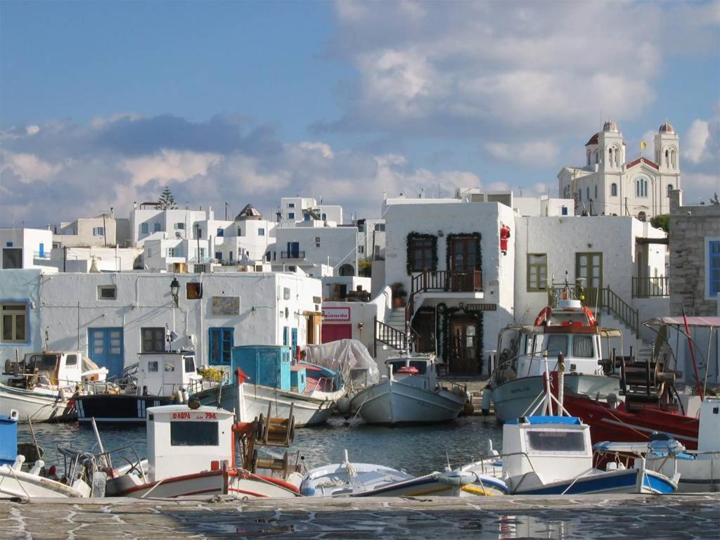 Sunloft-Paros Aparthotel Náousa Exterior photo