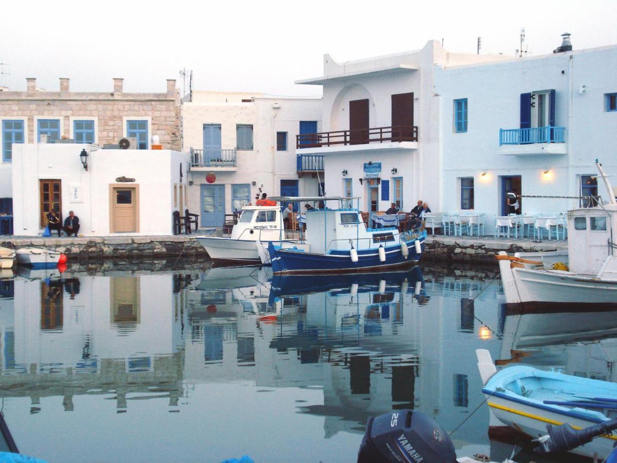 Sunloft-Paros Aparthotel Náousa Exterior photo